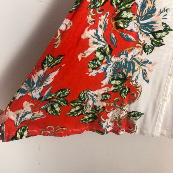 ANTHROPOLOGY Akimi & Kin Lightweight Floral Top size XS - Picture 4 of 9